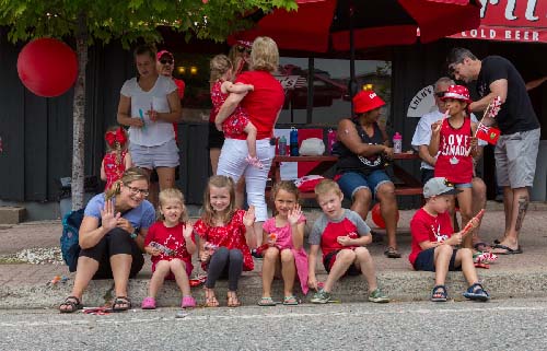 Celebrating Canada Day during FunFest 2019: watching the Canada Day parade